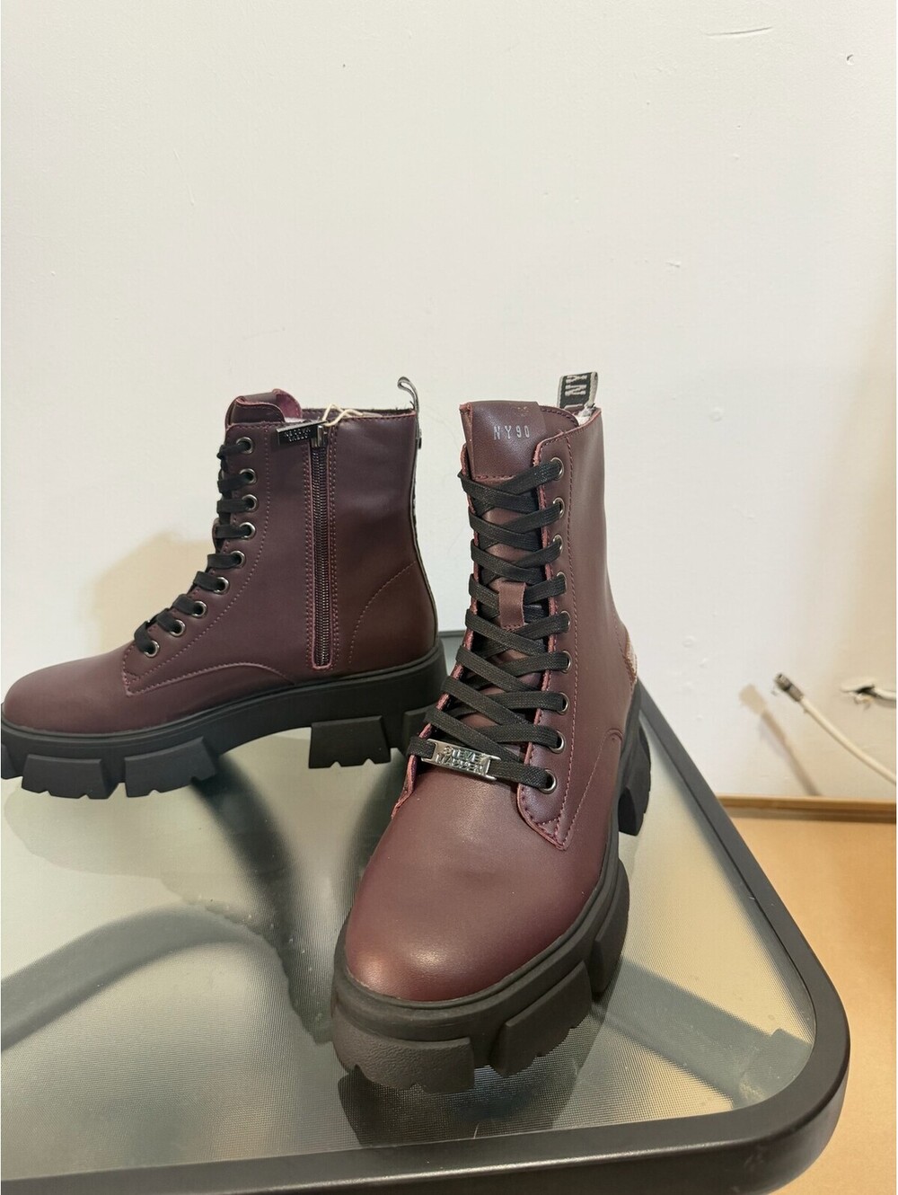 Steve Madden Combat Boots Green Size 8.5